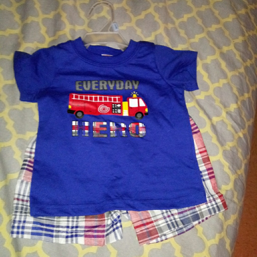 Boys short set
